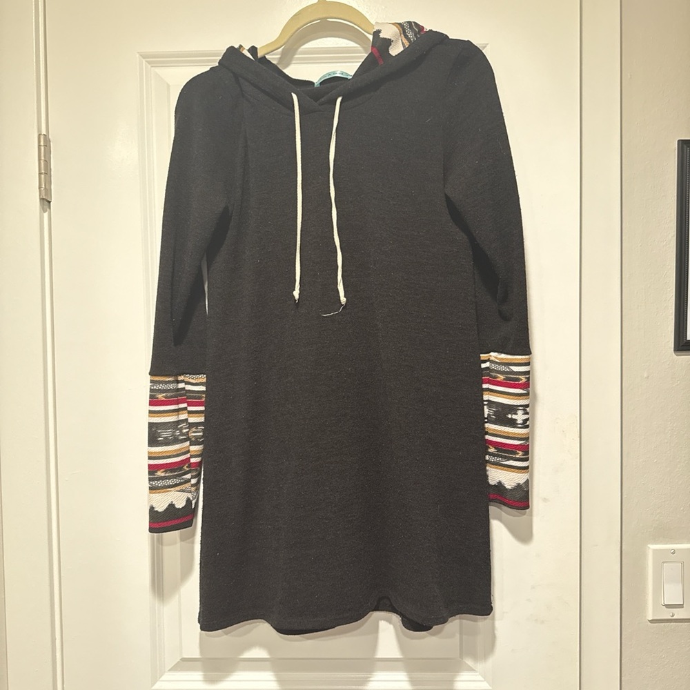 Chris & Carol Black Hoodie Mid Length Sweater Dress